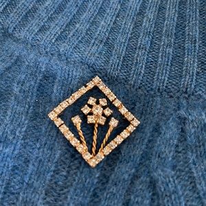 Vintage rhinestone brooch